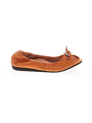 Anyi Lu Flats (view 1)