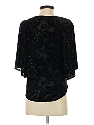 Ivy Jane Short Sleeve Blouse (view 2)