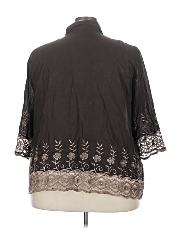 Laura Max 3/4 Sleeve Button-Down Shirt (view 2)