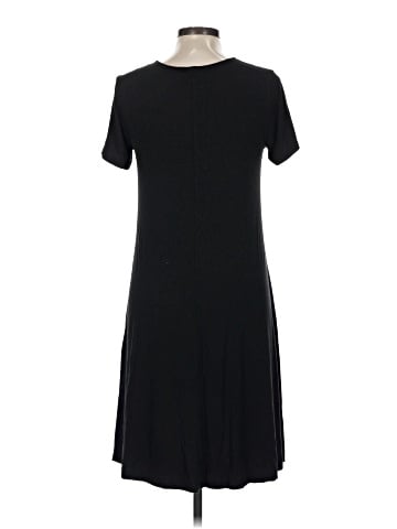 Old Navy Casual Dress (view 2)