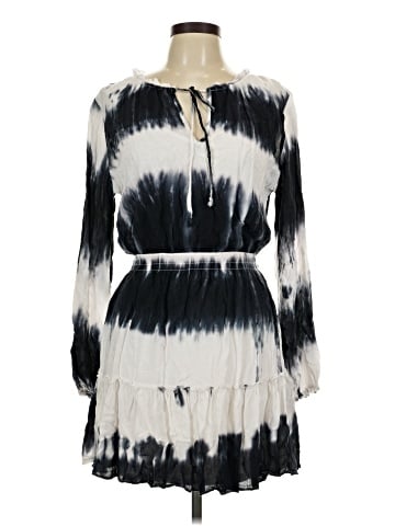 Allison & Kelly Casual Dress (view 1)