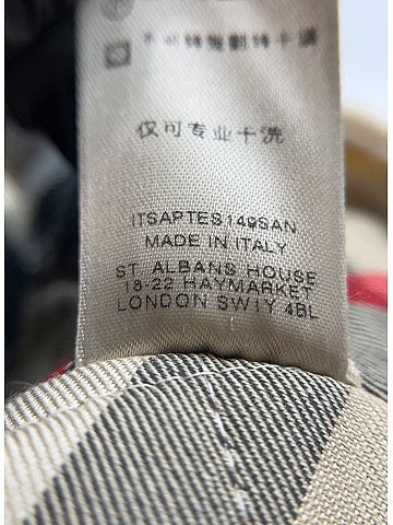 Burberry Hat (view 2)
