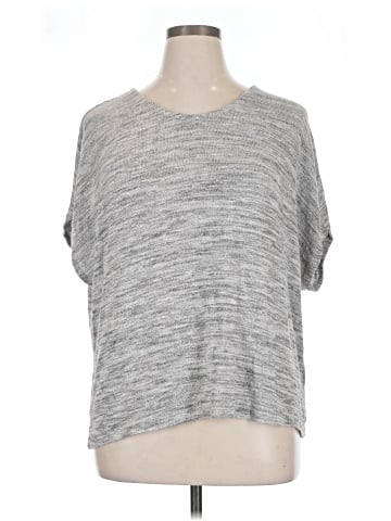 Cato Short Sleeve Top (view 1)