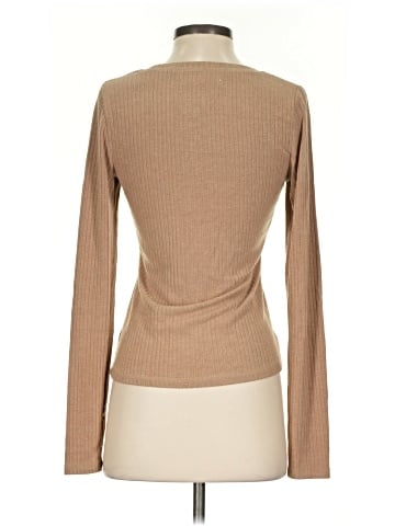 Abercrombie & Fitch Long Sleeve T-Shirt (view 2)