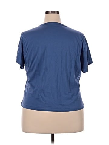 Abercrombie & Fitch Short Sleeve T-Shirt (view 2)