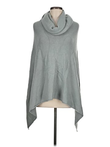 Look Poncho (view 1)