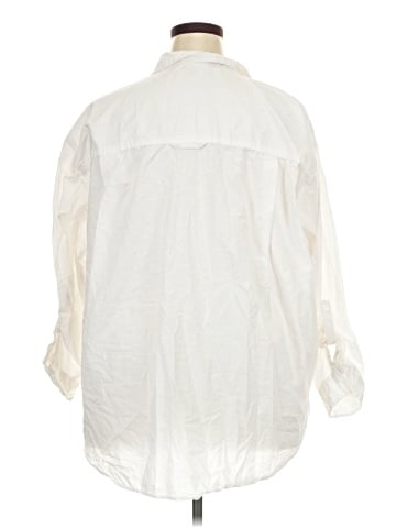 Gloria Vanderbilt 3/4 Sleeve Button-Down Shirt (view 2)
