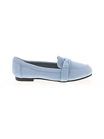 Unbranded Flats (view 1)