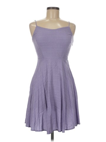 Old Navy Casual Dress (view 1)