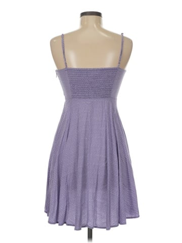 Old Navy Casual Dress (view 2)