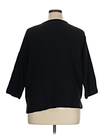 Jones & Co 3/4 Sleeve Top (view 2)