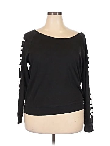 Victoria's Secret Pullover Sweater (view 1)