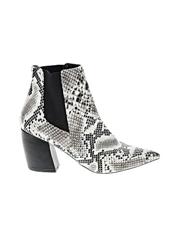 Qupid Ankle Boots (view 1)