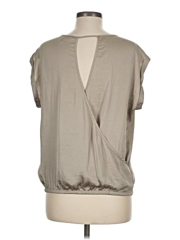 Outback Red Short Sleeve Blouse (view 2)