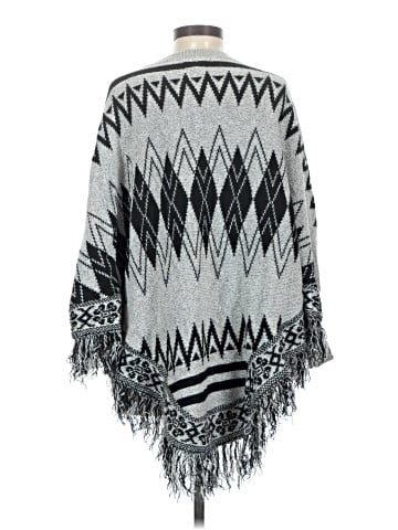 Adora Poncho (view 2)