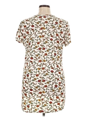 Discreet Short Sleeve T-Shirt (view 2)
