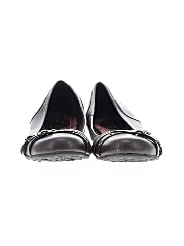 Hot Kiss Flats (view 2)