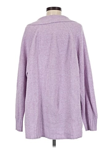 American Eagle Outfitters Pullover Sweater (view 2)