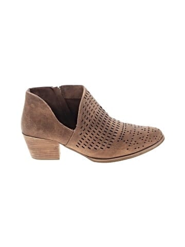 Very G Ankle Boots (view 1)