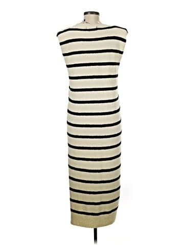 Strut & Bolt Casual Dress - back
