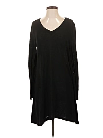 Amaryllis Long Sleeve T-Shirt (view 1)