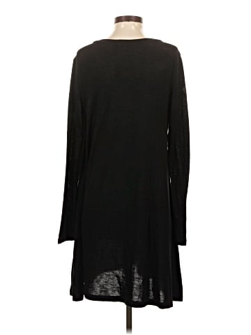 Amaryllis Long Sleeve T-Shirt (view 2)