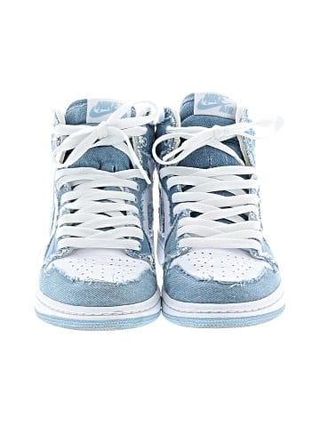 Air Jordan 1 Retro High OG Sneakers (view 2)