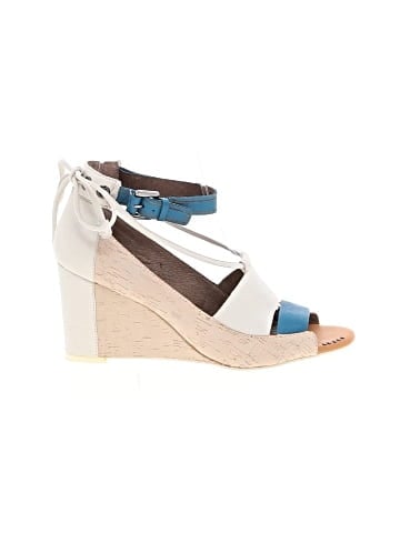 Schuler & Sons Philadelphia Wedges (view 1)