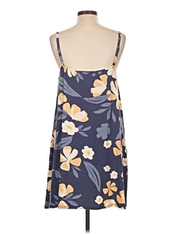LRG Casual Dress (view 2)