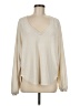 Urban Outfitters Ivory Pullover Sweater Size M - photo 1