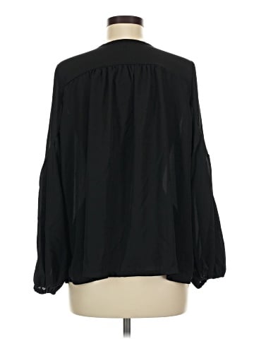 Romeo & Juliet Couture Long Sleeve Blouse (view 2)
