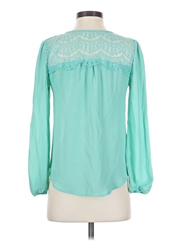 E&M Collection Long Sleeve Blouse (view 2)