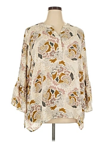 Violet & Claire 3/4 Sleeve Blouse (view 1)
