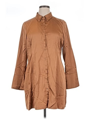 Abercrombie & Fitch Casual Dress (view 1)