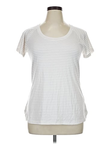 Calia by Carrie Underwood Short Sleeve T-Shirt (view 1)