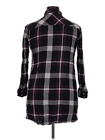 True Craft Long Sleeve Button-Down Shirt (view 2)