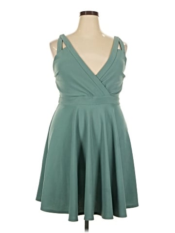 Charlotte Russe Cocktail Dress (view 1)