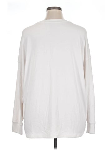 Abercrombie & Fitch Pullover Sweater (view 2)