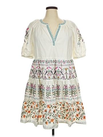 Crown & Ivy Casual Dress (view 1)