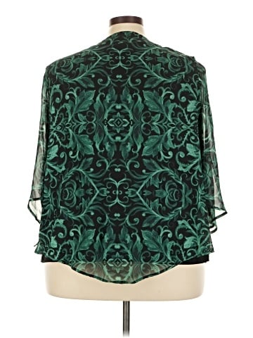 Roz & Ali 3/4 Sleeve Blouse (view 2)