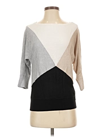 White House Black Market 3/4 Sleeve Top (view 1)