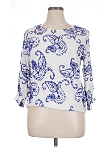 Kindred 3/4 Sleeve Blouse (view 1)