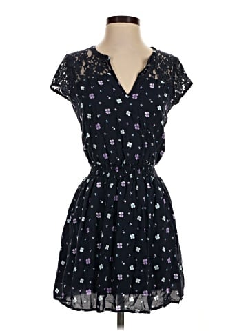 Abercrombie & Fitch Casual Dress (view 1)