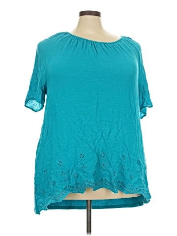 Avenue Short Sleeve T-Shirt (view 1)