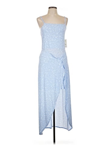 No Boundaries Casual Dress (view 1)