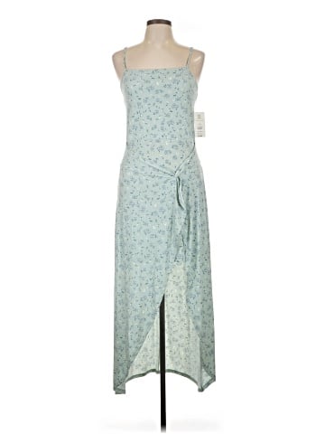 No Boundaries Casual Dress (view 1)