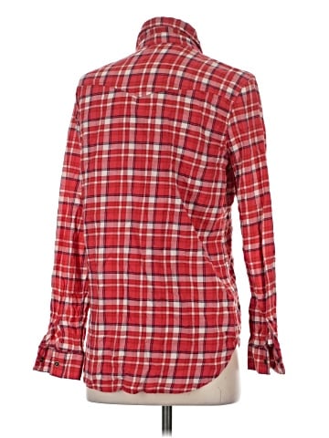 Forever 21 Long Sleeve Button-Down Shirt (view 2)