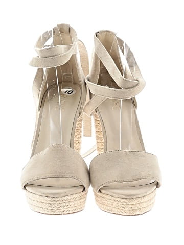 RAYE Heels (view 2)