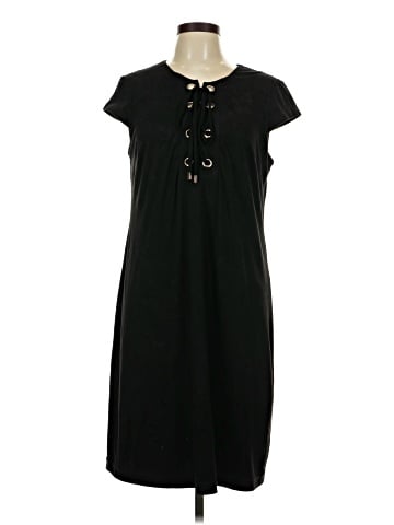 Sandra Darren Casual Dress (view 1)