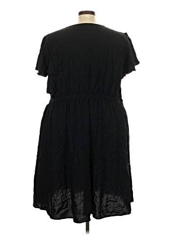 Old Navy Casual Dress (view 2)